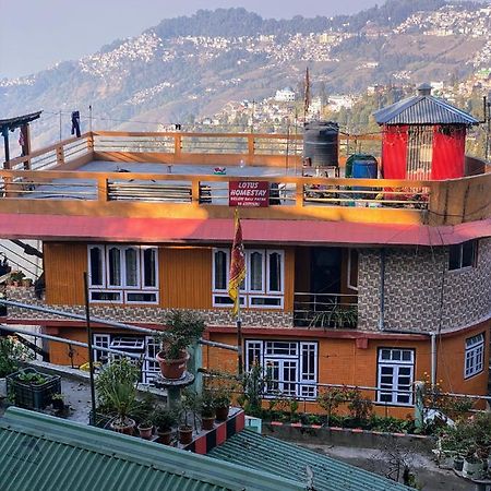 Lotus Homestay ดาร์จีลิง ภายนอก รูปภาพ